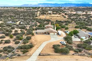 6297 Coleridge, Oak Hills, CA 92344 - Photo 64