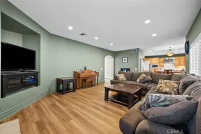 15355 Michael Crest Drive, Canyon Country, CA 91387 - Photo 20