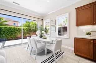 210 Canvas, Irvine, CA 92620 - Photo 12