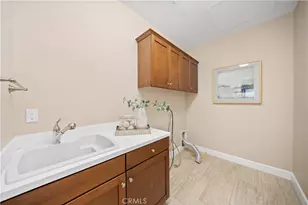 210 Canvas, Irvine, CA 92620 - Photo 26