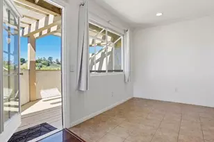 3455 Paseo De Alicia, Oceanside, CA 92056 - Photo 6