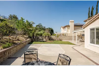 1571 Sapphire, Diamond Bar, CA 91765 - Photo 44