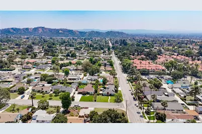 504 E Comstock, Glendora, CA 91741 - Photo 44