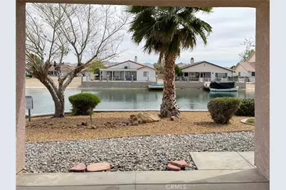 14395 Nautical #E, Helendale, CA 92342 - Photo 2