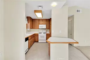 12384 Highgate, Victorville, CA 92395 - Photo 10