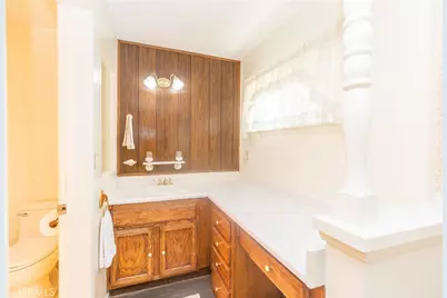24020 Prospect Valley Drive, Diamond Bar, CA 91765 - Photo 22