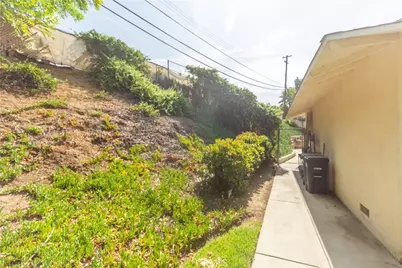 24020 Prospect Valley Drive, Diamond Bar, CA 91765 - Photo 38