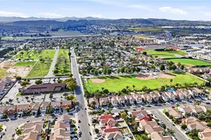 300 Mildred, Perris, CA 92571 - Photo 32