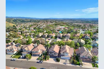 28572 Brookhill Road, Trabuco Canyon, CA 92679 - Photo 12