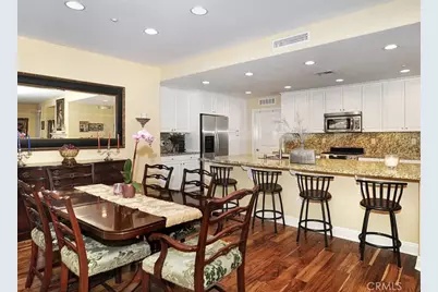 135 Pathway, Irvine, CA 92618 - Photo 2