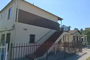 626 W Century, Los Angeles, CA 90044 - Photo 2