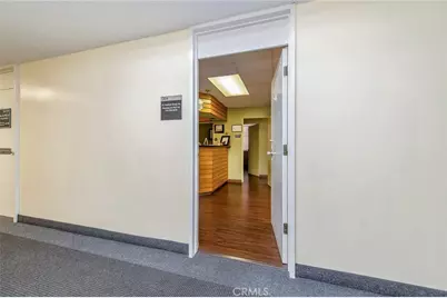 4305 Torrance Blvd #306, Torrance, CA 90503 - Photo 6
