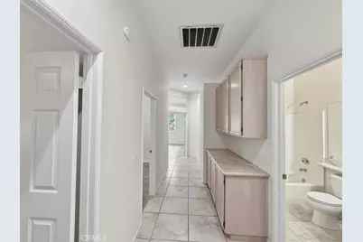 22810 Mountain Ash Circle, Corona, CA 92883 - Photo 20