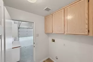 22810 Mountain Ash Cir, Corona, CA 92883 - Photo 10