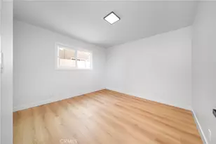 11439 205th, Lakewood, CA 90715 - Photo 10