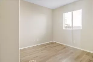 33558 Iris Ln, Murrieta, CA 92563 - Photo 10