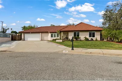 682 W Cheshire, Rialto, CA 92377 - Photo 2