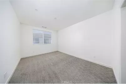 3860 S Oasis Paseo #1, Ontario, CA 91761 - Photo 8