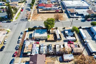 584 E H St, Colton, CA 92324 - Photo 10