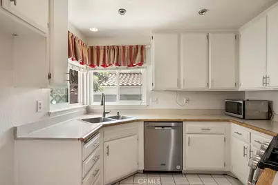 23 Willowcrest, Pomona, CA 91766 - Photo 8