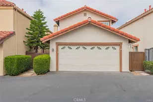 7 Tivoli, Irvine, CA 92620 - Photo 2