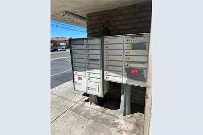 151 N Tustin, Tustin, CA 92780 - Photo 2