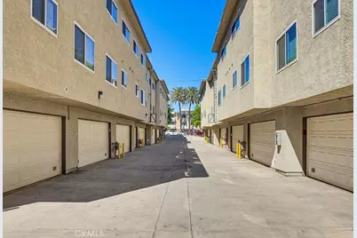 19018 Sherman Way #110, Reseda, CA 91335 - Photo 66
