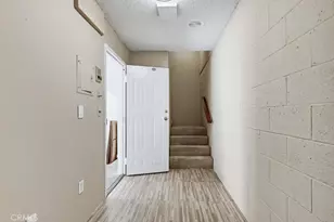 19018 Sherman Way, Reseda, CA 91335 - Photo 56
