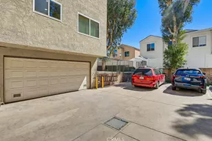 19018 Sherman Way, Reseda, CA 91335 - Photo 64