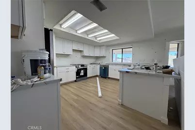 29300 Mammoth Place, Canyon Lake, CA 92587 - Photo 4