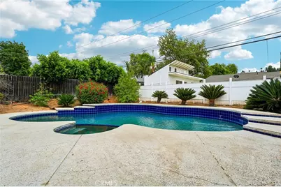 2424 Central, Riverside, CA 92506 - Photo 4