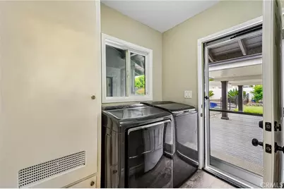 2424 Central, Riverside, CA 92506 - Photo 32