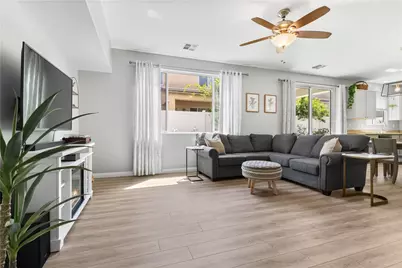 1820 Delacorte, Bakersfield, CA 93311 - Photo 4