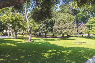 344 W 8th St, Claremont, CA 91711 - Photo 2