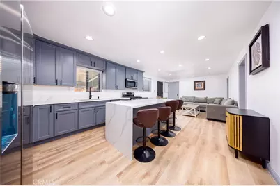 560 Coleman, Los Angeles, CA 90042 - Photo 22