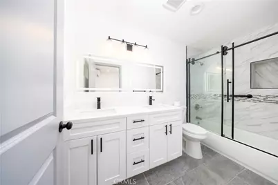560 Coleman, Los Angeles, CA 90042 - Photo 26