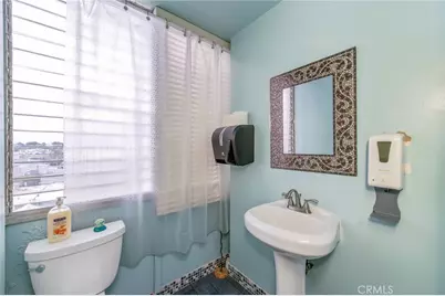 4305 Torrance Boulevard, Torrance, CA 90503 - Photo 14