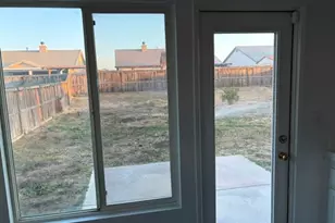 11747 Star St, Adelanto, CA 92301 - Photo 16