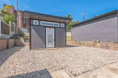 703 Avenue D, Redondo Beach, CA 90277 - Photo 18