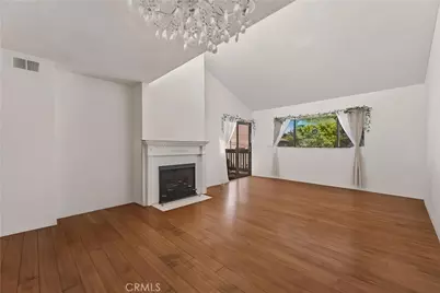 1758 E 2nd Street #204, Long Beach, CA 90802 - Photo 4