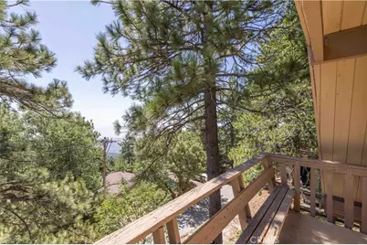31616 Panorama, Running Springs, CA 92382 - Photo 18
