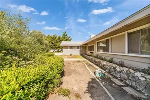 888 Syracuse, Claremont, CA 91711 - Photo 32