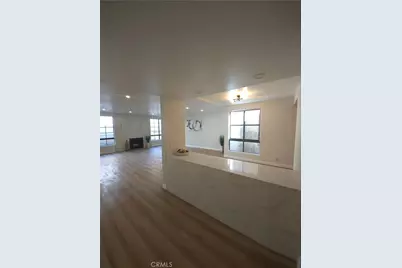 15150 Dickens Ave #203, Sherman Oaks, CA 91403 - Photo 2