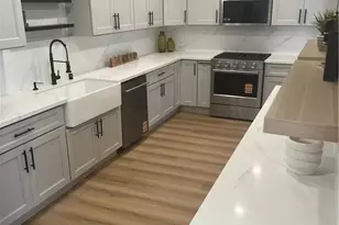 15150 Dickens Ave, Sherman Oaks, CA 91403 - Photo 1