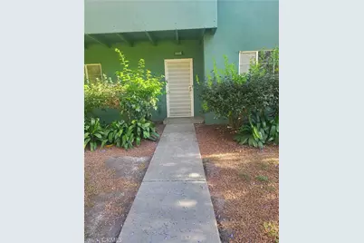 5148 Village Green, Los Angeles, CA 90016 - Photo 2