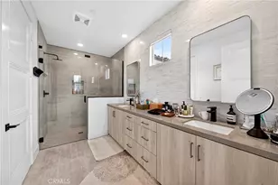 8892 Los Coyotes Ct, Buena Park, CA 90621 - Photo 18