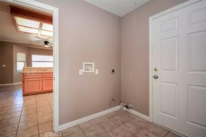 11020 Lantry, Oak Hills, CA 92344 - Photo 26