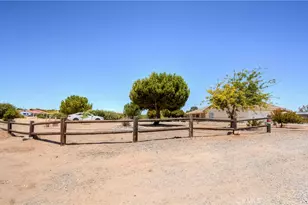 11020 Lantry, Oak Hills, CA 92344 - Photo 6