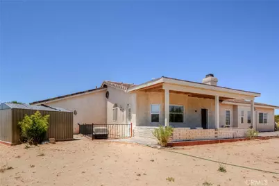 11020 Lantry, Oak Hills, CA 92344 - Photo 12