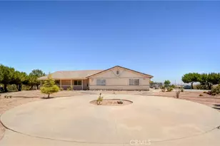 11020 Lantry, Oak Hills, CA 92344 - Photo 2